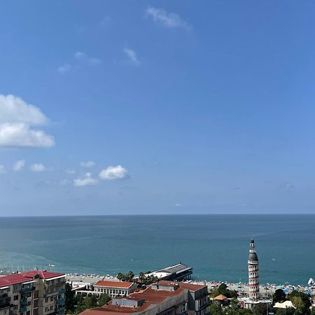 Sea ​​View In Orbi City Batumi Esterno foto